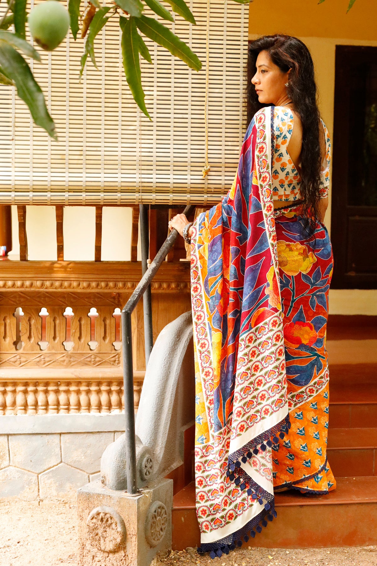 BEETI BAATEIN - Crepe Saree with Blouse