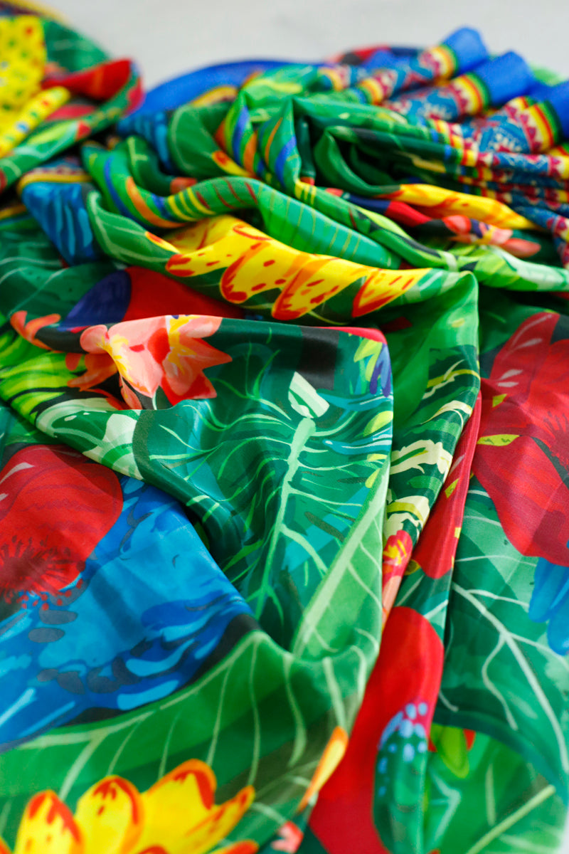 BIRDS OF PARADISE - Crepe Saree with Blouse