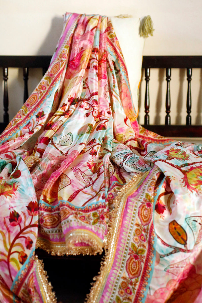 PYAARI GITA - Crepe Saree with Blouse