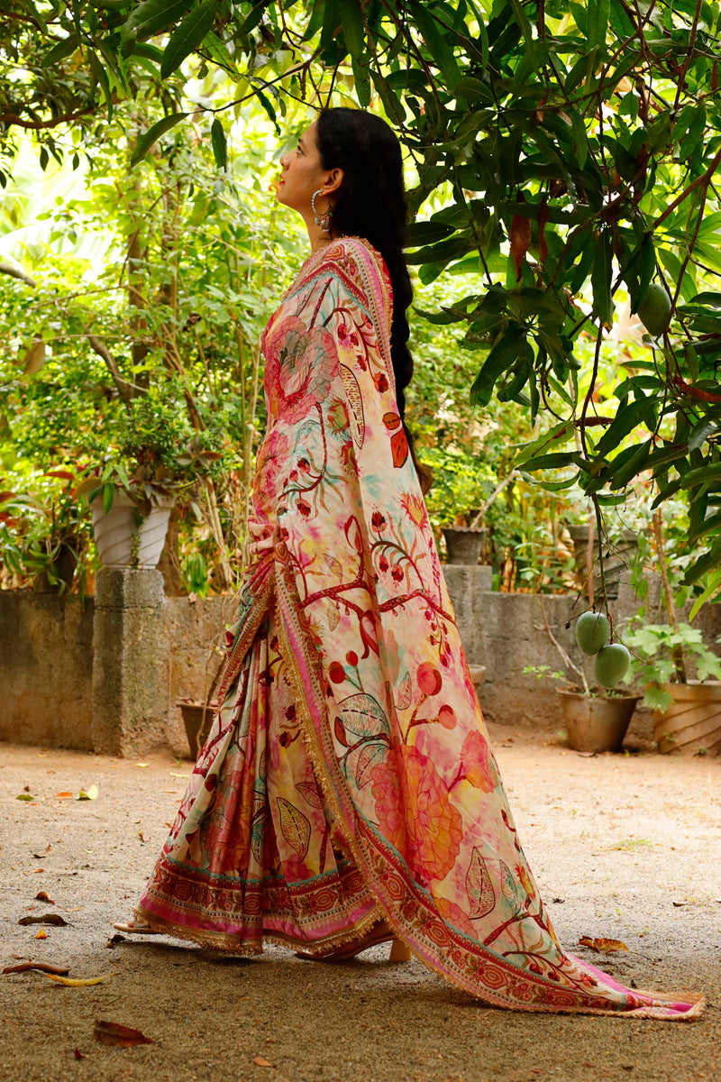 PYAARI GITA - Crepe Saree with Blouse